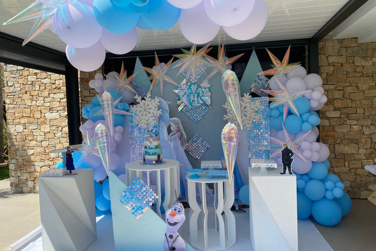 Decoración cumpleaños Frozen - Un Invierno Mágico en Verano